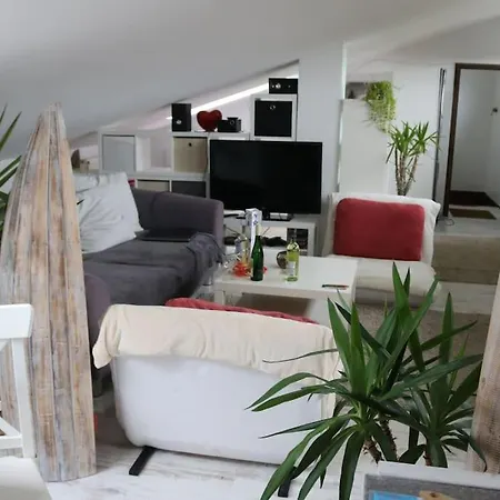 Apartment Schoenes Loft 2 Personen 1-raum 60qm
