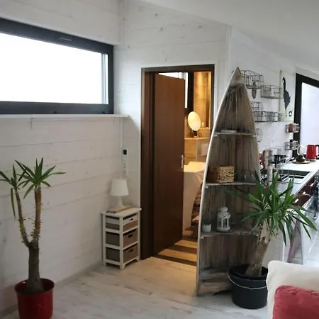 Schoenes Loft 2 Personen 1-raum 60qm Apartment *